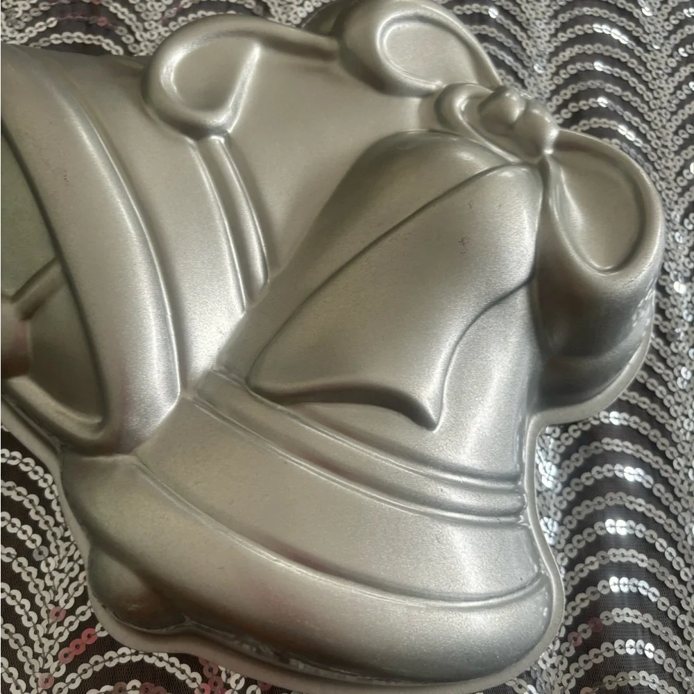 New Silver Bell Shaped Cake Pan 🎂